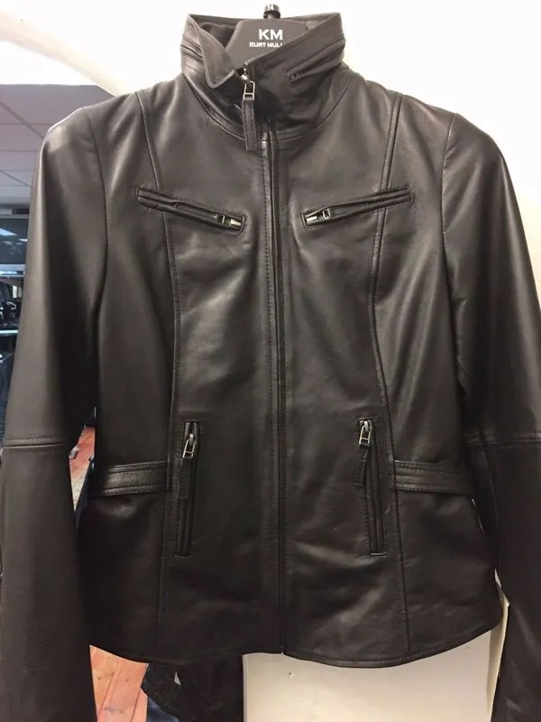 Pelle Pelle Ladies Casual Fashion Black Leather Jacket view 2