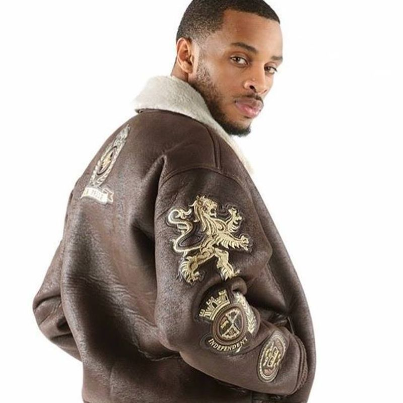 Pelle Pelle Coats Of Arm Leather Jacket | Fur Collar Jacket view 3